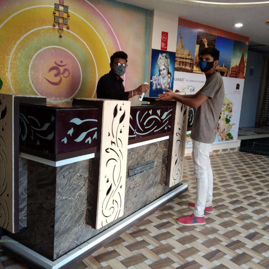 Shree Hotel Shivdhara Somnath Exterior photo